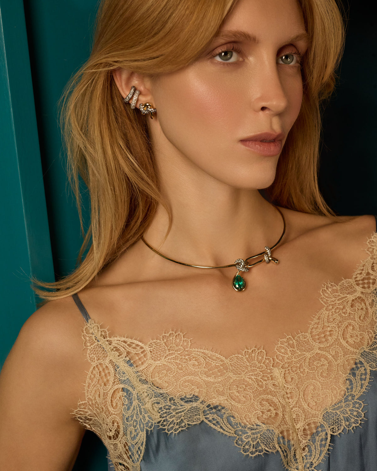 Tangled Studs